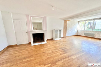  maison argentre-du-plessis 35370