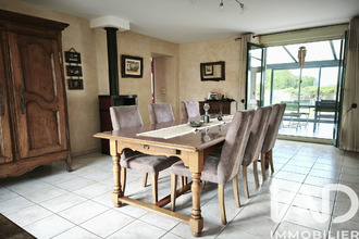  maison aron 53440