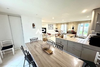  maison ars-en-re 17590