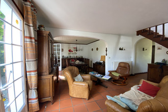  maison arveyres 33500