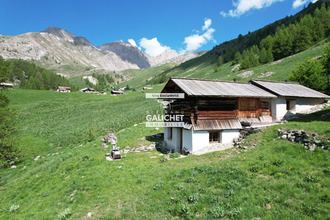  maison arvieux 05350