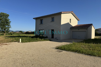  maison assieu 38150