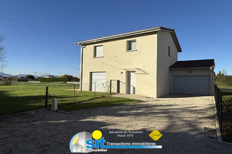  maison assieu 38150