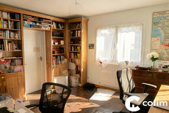  maison asson 64800