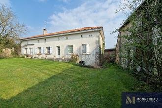  maison aubeville 16250