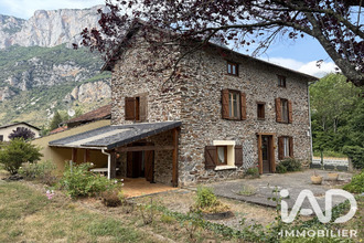  maison aulos 09310