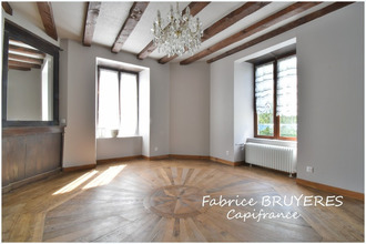  maison aveze 63690
