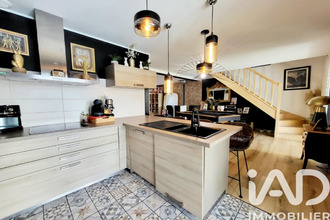  maison avril 54150