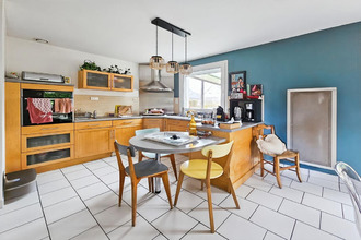  maison avrille 49240