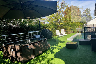  maison avrille 49240