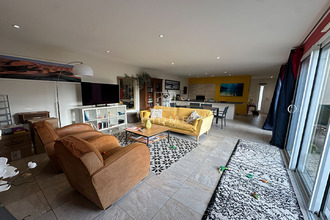  maison avrille 49240