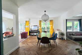  maison avrille 49240
