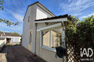  maison ay-sur-moselle 57300