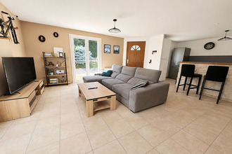  maison aydat 63970
