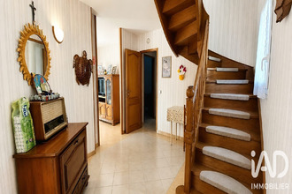  maison aynac 46120