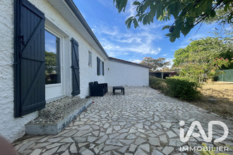  maison ayron 86190