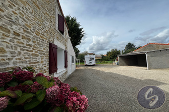  maison azay-le-brule 79400