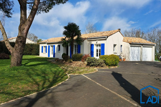  maison azay-le-brule 79400