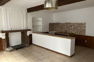  maison azille 11700