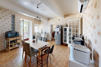  maison azille 11700