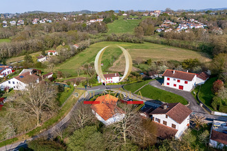  maison bassussarry 64200