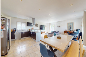  maison bellegarde-poussieu 38270