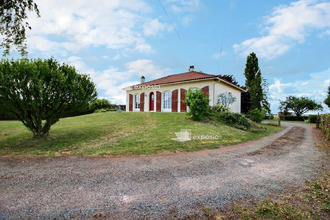 maison benet 85490