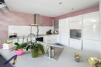  maison berche 25420