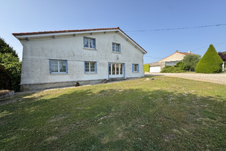  maison berneuil 16480