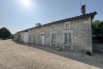  maison berneuil 16480