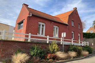  maison bghelles 59830