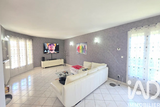  maison billom 63160