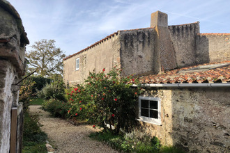  maison bois-de-cene 85710