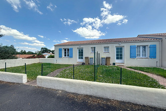  maison bois-de-cene 85710
