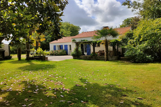  maison bois-de-cene 85710