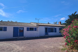  maison bois-de-cene 85710