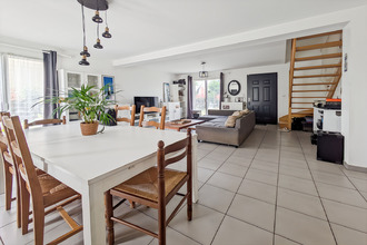  maison broualan 35120
