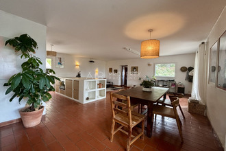  maison cadenet 84160