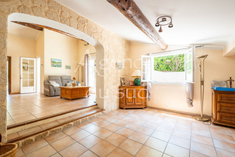  maison cadolive 13950