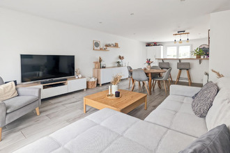  maison campbon 44750