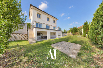  maison cessy 01170