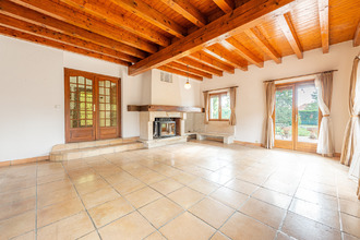  maison cessy 01170