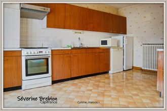  maison chabreloche 63250