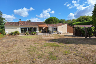  maison chalais 16210