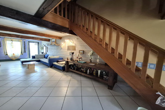  maison chalamt 01320