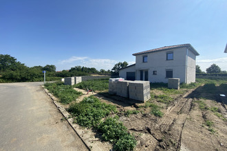  maison champdieu 42600