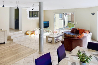  maison champigne 49330