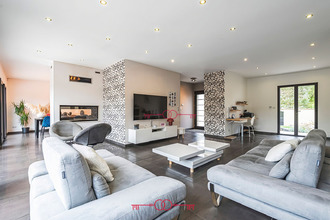  maison champigny 51370