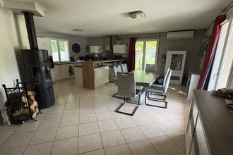  maison champis 07440