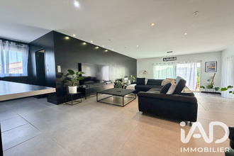  maison champmillon 16290